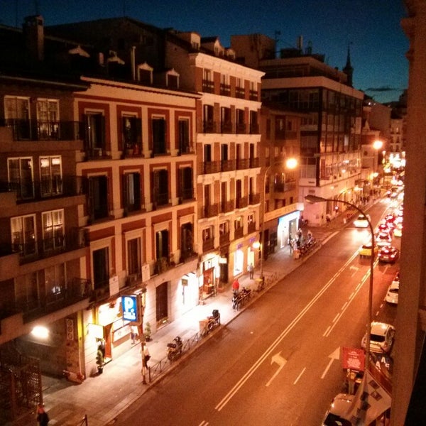 Foto diambil di Hotel TRYP Madrid Atocha oleh Peter J. pada 10/4/2013