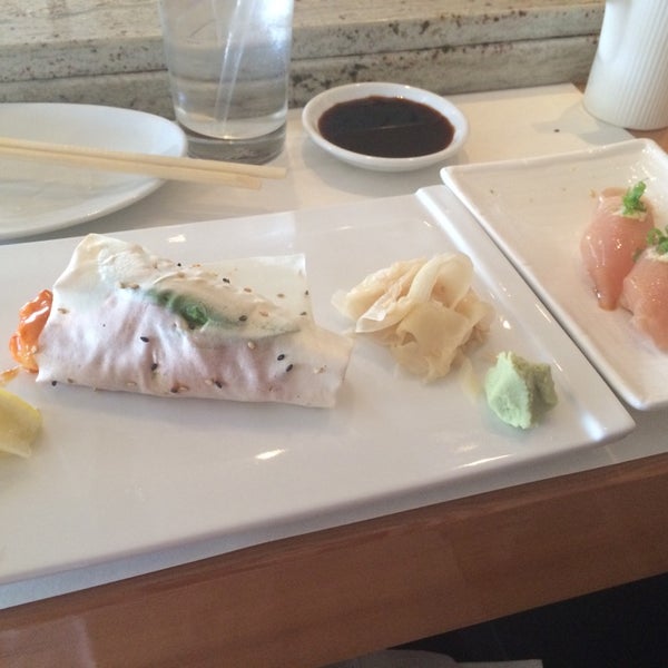 Photos at Kabosu Greater Toluca Lake 8 tips from 351 visitors