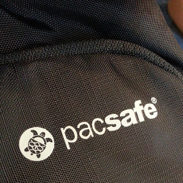 Travel Club Luggage Store in Cebu City