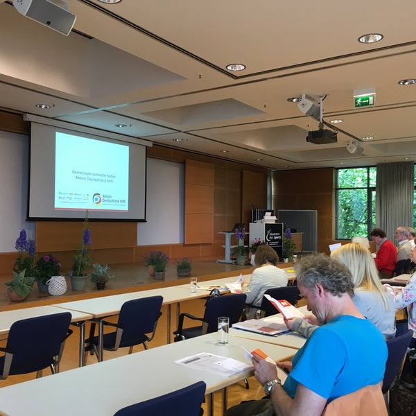 Университет колледж спорт