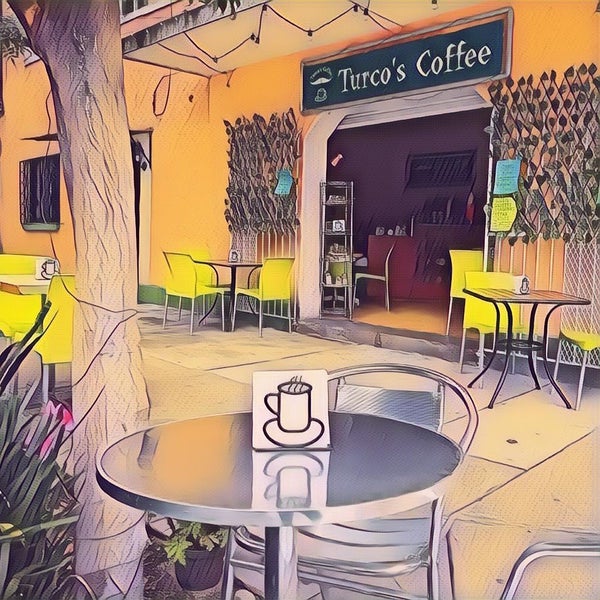 Foto diambil di Turco&#39;s Coffee oleh Turco&#39;s C. pada 9/20/2021