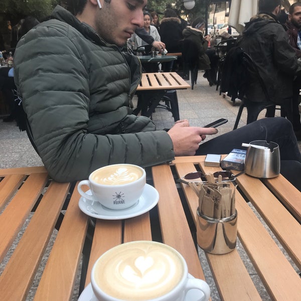Foto diambil di Awake Coffee &amp; Espresso oleh Deniz G. pada 12/8/2018