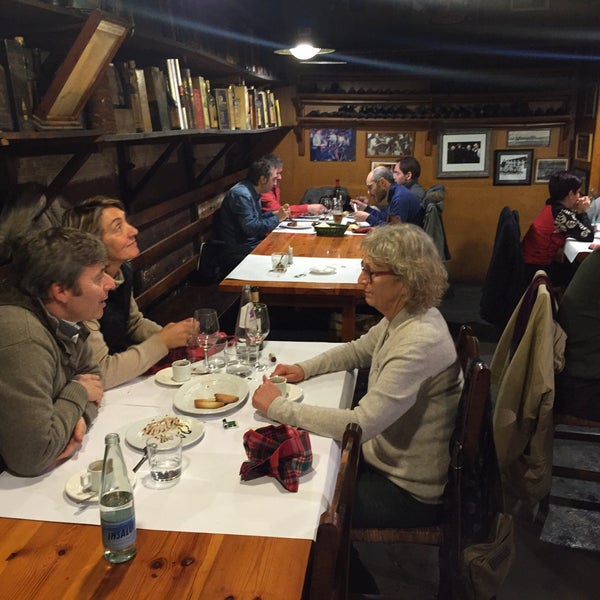 Photo taken at Restaurante Casa Julián de Tolosa by Andreas C. on 2/22/2015