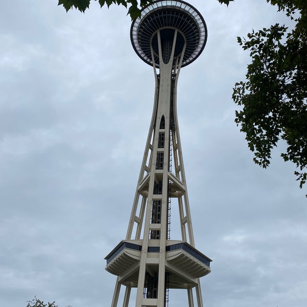 Снимок сделан в Seattle Center пользователем Sierra N. 9/23/2023