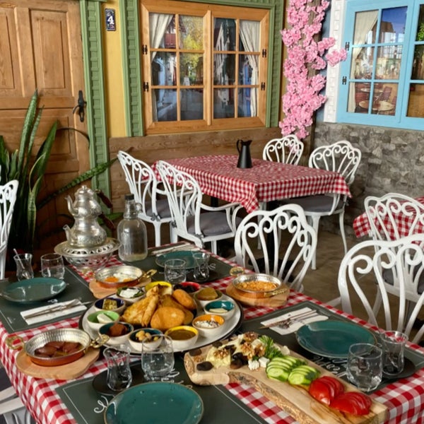 10/23/2019 tarihinde Fabrica B.ziyaretçi tarafından Fabrica Breakfast &amp; Cafe’s'de çekilen fotoğraf