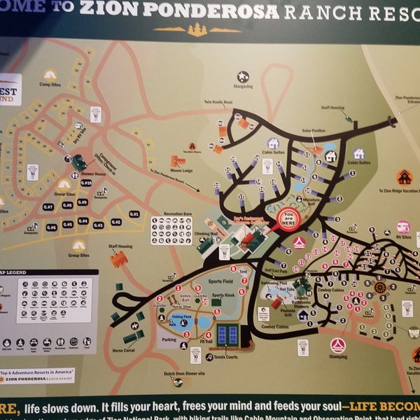 Foto diambil di Zion Ponderosa Ranch Resort oleh Joe pada 10/5/2018