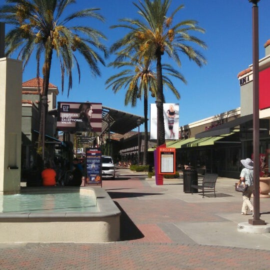 Photo taken at Lake Elsinore Outlets by Joe on 11/3/2015