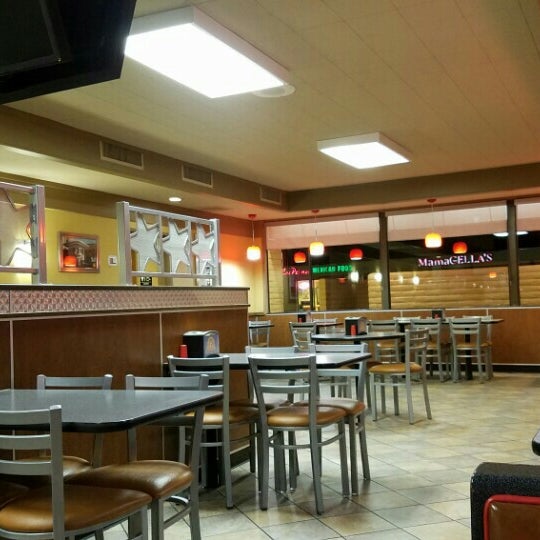 Carl's Jr. Rancho Bernardo 16685 Bernardo Center Dr