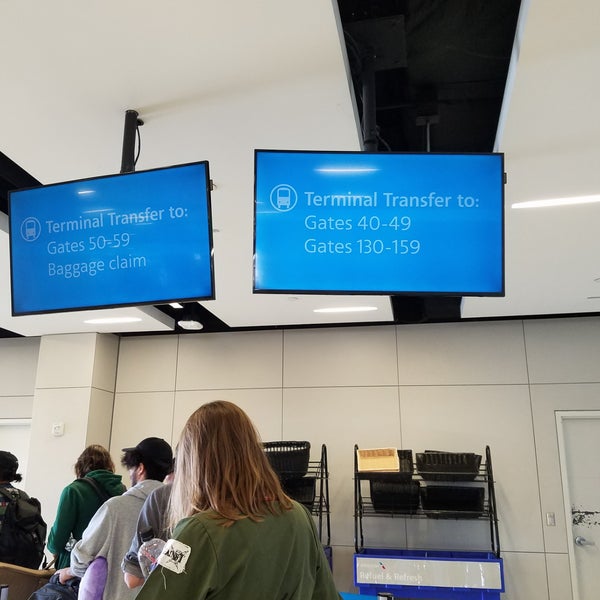 Gate 52g Airport Gate In West Los Angeles Gate 52g Airport Gate In West Los Angeles