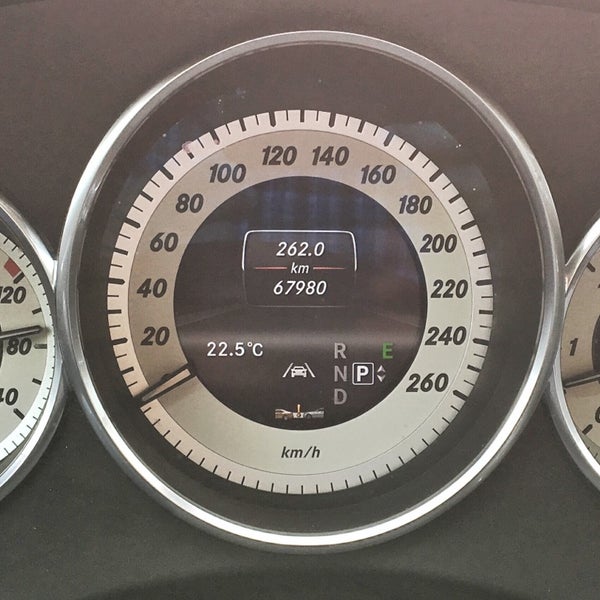 Mercedes Benz Niederlassung Praunheim Frankfurt Am Main Hessen