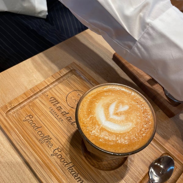 Снимок сделан в Madal Cafe - Espresso &amp; Brew Bar пользователем Lama 8/15/2023