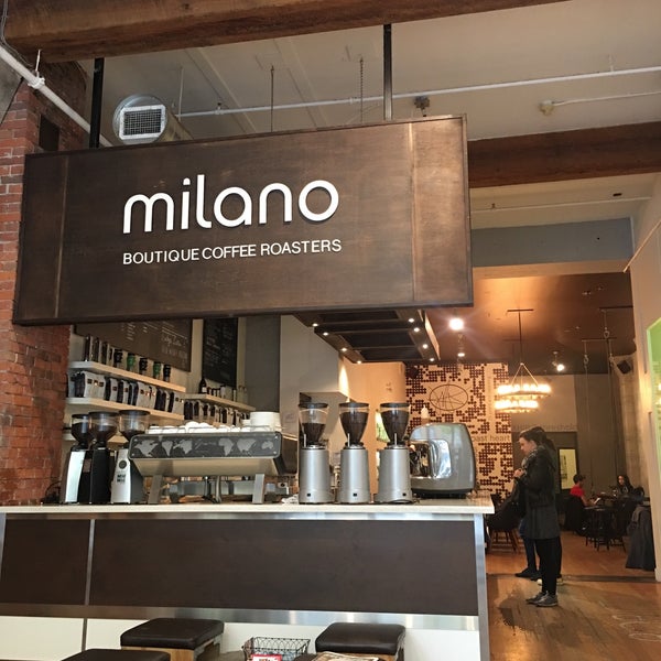 Das Foto wurde bei Milano Coffee von William Y. am 4/29/2017 aufgenommen