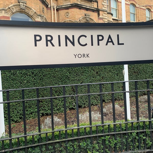 Foto tirada no(a) The Principal York por Kay S. em 12/7/2019