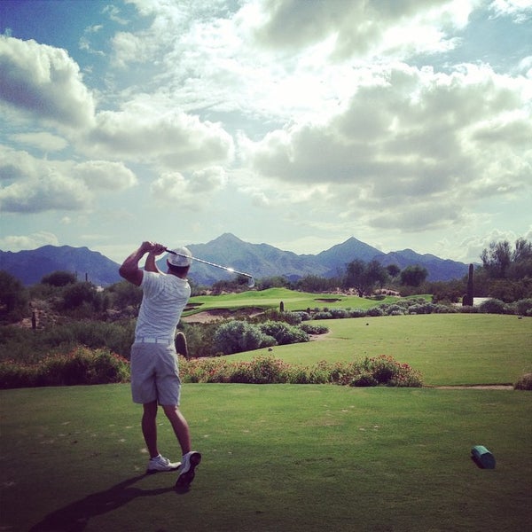 9/19/2014 tarihinde Dennis C.ziyaretçi tarafından Grayhawk Golf Club'de çekilen fotoğraf