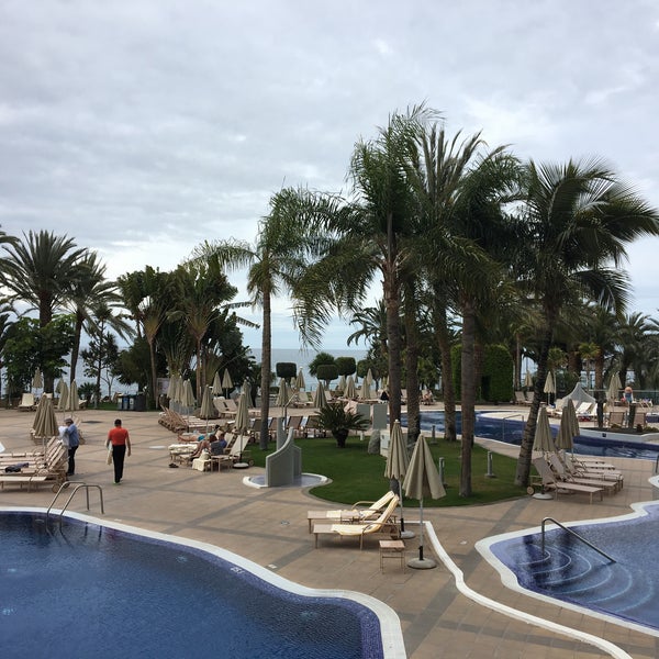 Photo taken at Radisson Blu Resort, Gran Canaria by Julia L. on 4/2/2016