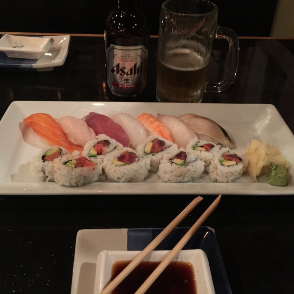 Photo taken at Oishi Japanese Restaurant by Tom T. on 4/23/2015