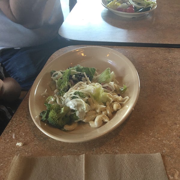 Pizza Factory Pizzeria in Hesperia