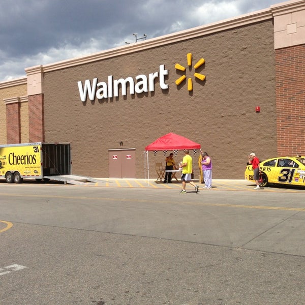 Walmart Supercenter - 2032 Dell Range Blvd