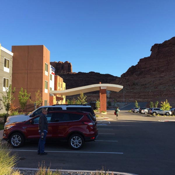 Photo taken at Fairfield Inn &amp; Suites Moab by Jim M. on 9/26/2016