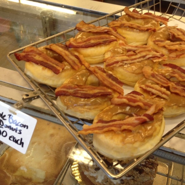 Photos at Piazzas Bakery Bakery in Levittown