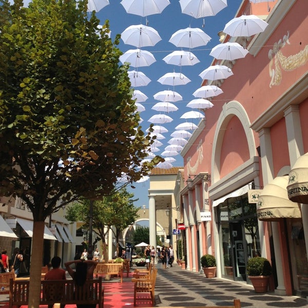 Castel Romano Designer Outlet - 195 tips from 11264 visitors