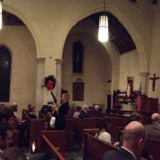 12/29/2013 tarihinde Paul C.ziyaretçi tarafından Holy Rosary Catholic Church'de çekilen fotoğraf