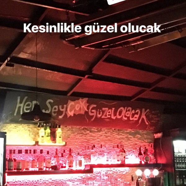 รูปภาพถ่ายที่ Feride Bar โดย Mücahit K. เมื่อ 6/6/2019
