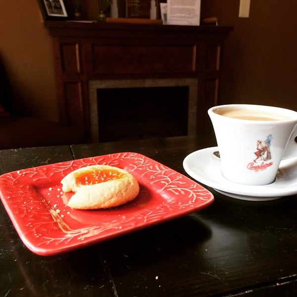 5/1/2015 tarihinde Dolce S.ziyaretçi tarafından Bel Bacio - Italian Cafe'de çekilen fotoğraf