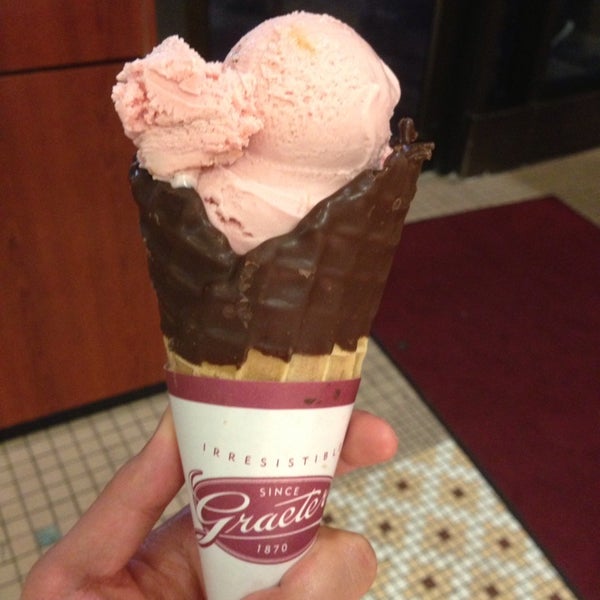 Photos at Graeter's Ice Cream Central Business District 511 Walnut St