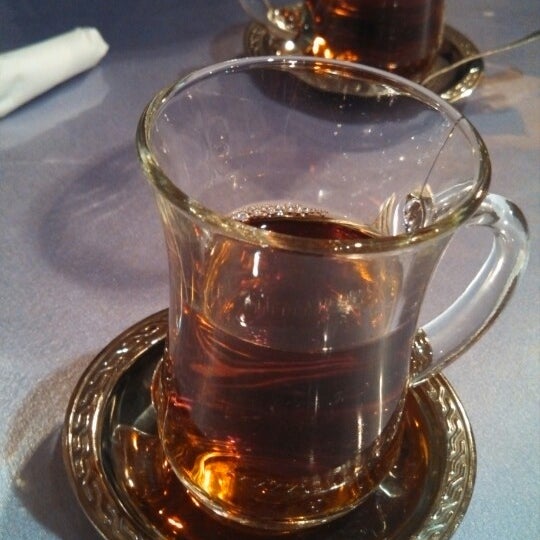 2/15/2013 tarihinde Christopher G.ziyaretçi tarafından Anatolia Turkish Cuisine'de çekilen fotoğraf