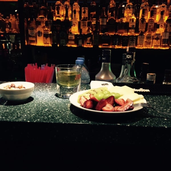 Photo taken at Jazz Pub &amp; Roof Restaurant by Şevket K. on 5/8/2015