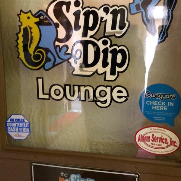 Photo prise au Sip &#39;n Dip Lounge par Jordan le7/18/2019