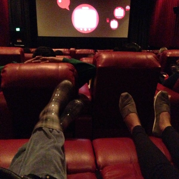 AMC Worldgate 9 Herndon, VA