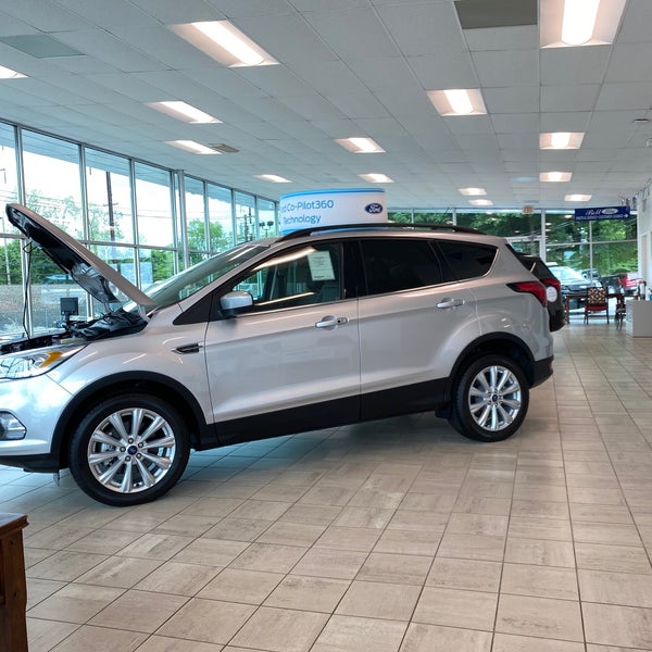 Bell Ford Car Dealership