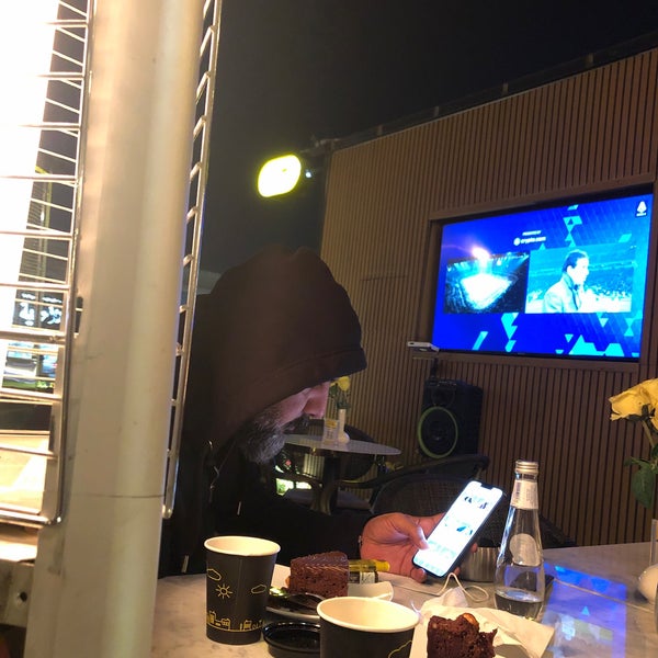 Foto tirada no(a) Triple M Cafe por M .. em 2/5/2022