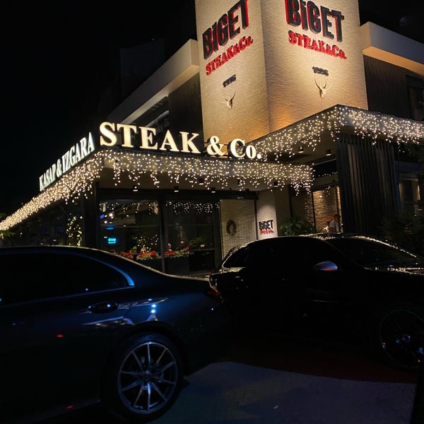 Photo taken at BİGET Steak&amp;co. by Lama A. on 6/10/2023