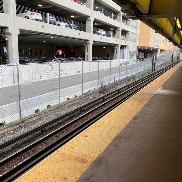 MBTA North Quincy Station Montclair 18 tips