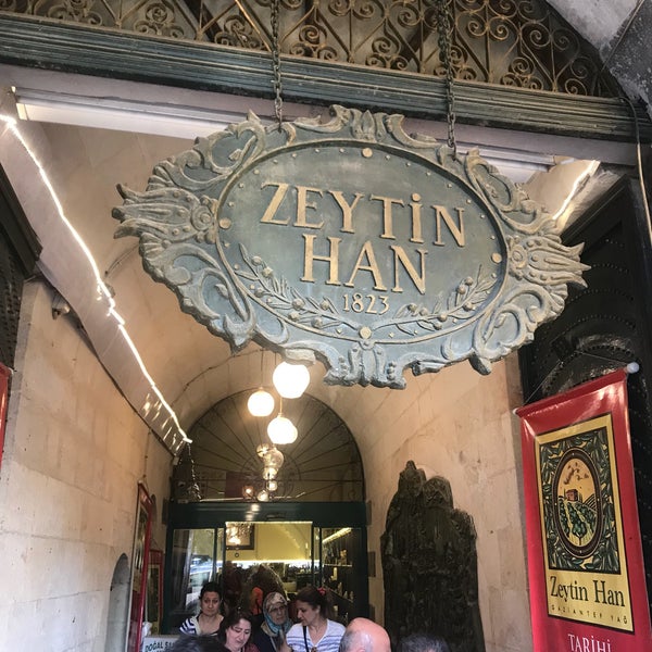 Foto diambil di Zeytin Han oleh Yilmaz Ö. pada 4/23/2018