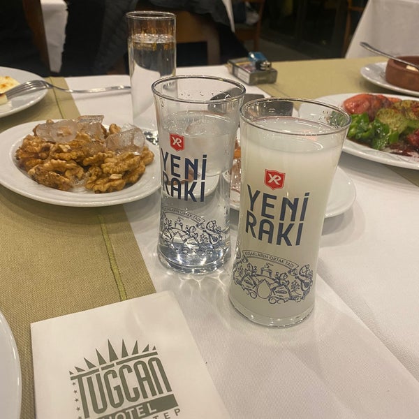 Das Foto wurde bei Tuğcan Hotel von Mustafa am 3/18/2022 aufgenommen