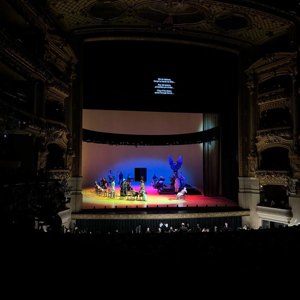 รูปภาพถ่ายที่ Liceu Opera Barcelona โดย 🎼 เมื่อ 2/20/2024