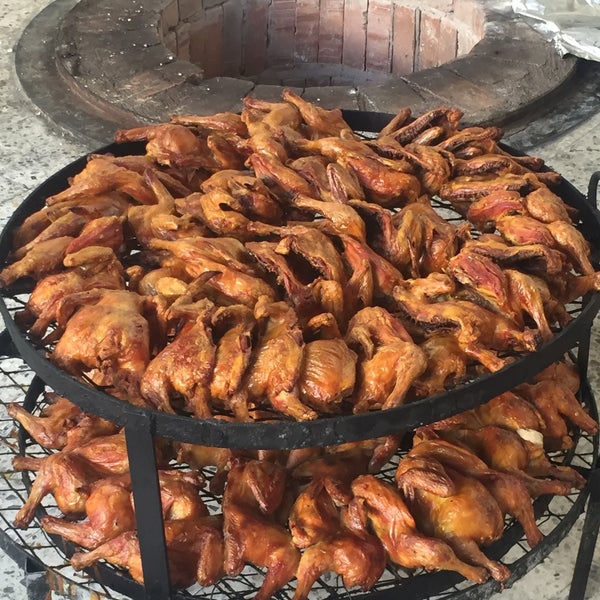 Fotos En مطعم ومطبخ حنيذ شدا Restaurante De Medio Oriente En جده