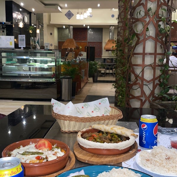 9/14/2021 tarihinde Abdulazizziyaretçi tarafından Osmanli restaurant مطعم عُصمنلي'de çekilen fotoğraf