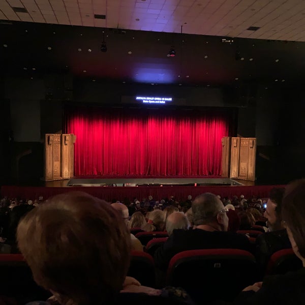 11/28/2019 tarihinde Aynur Y.ziyaretçi tarafından Antalya Devlet Opera ve Balesi'de çekilen fotoğraf
