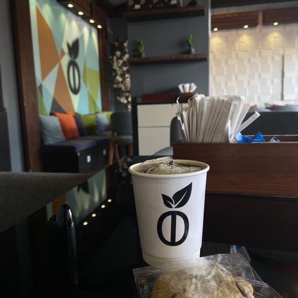 11/2/2022にabu3mirがOmazé Coffeeで撮った写真