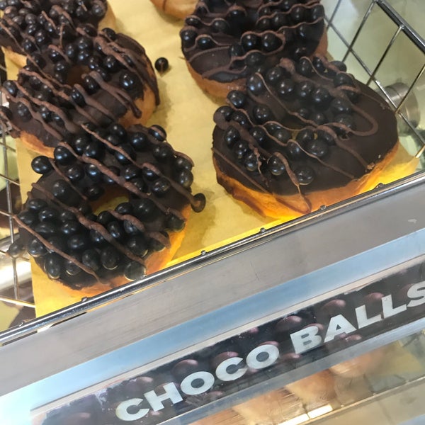 Dunkin' Donut Shop in Karachi