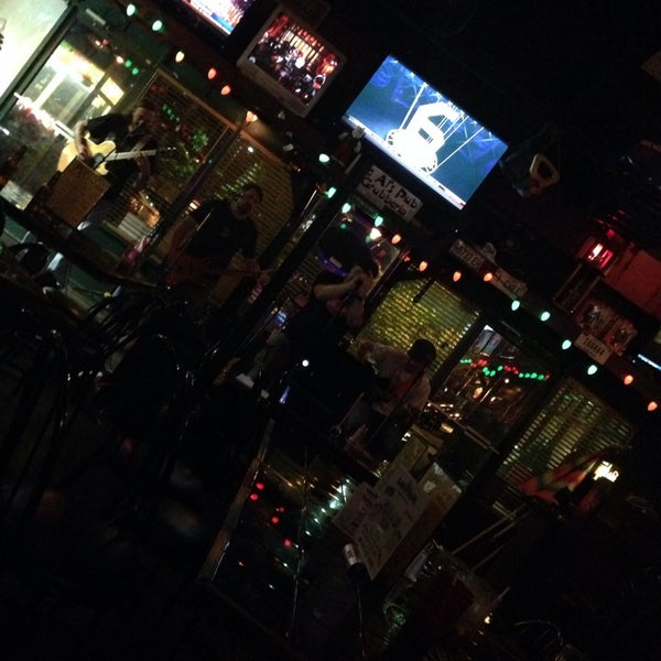 Photo taken at Big Al&#39;s Pub &amp; Grubberia by John R. on 6/15/2014