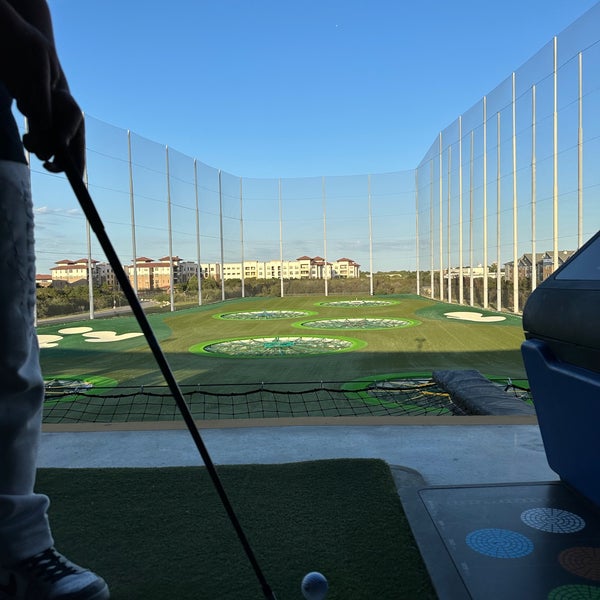 Photo taken at Topgolf by MA ➿. on 4/17/2023