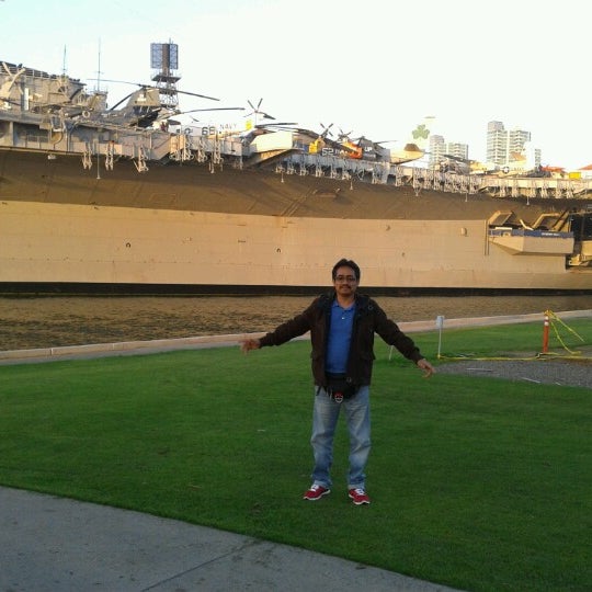 Foto diambil di San Diego SEAL Tours oleh zulkifli s. pada 12/9/2012