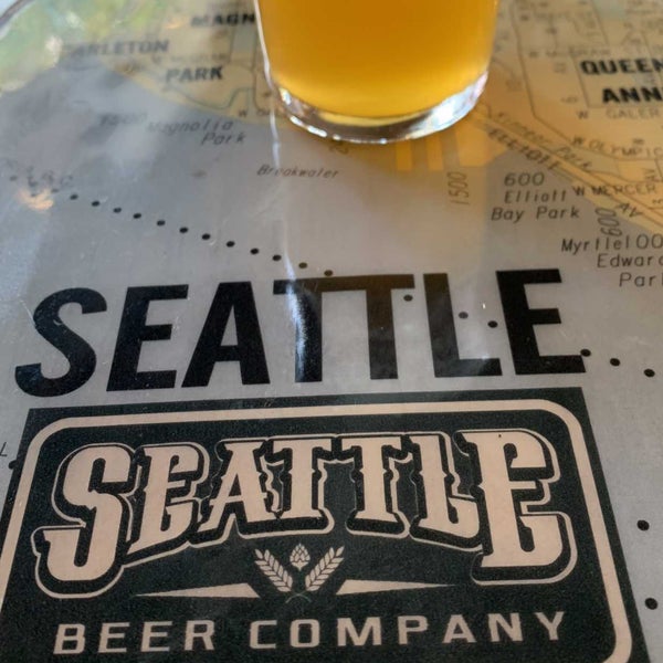 รูปภาพถ่ายที่ Seattle Beer Co. โดย Greg F. เมื่อ 9/16/2021