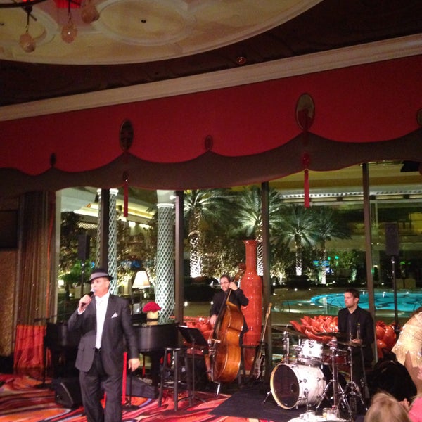 Foto tirada no(a) Eastside Lounge at Encore Las Vegas por Sehnaz em 12/28/2014